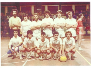 1° Trofeo calcetto indoor Radio Primiero-1984- 1a class. Palestra Scuole Medie