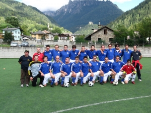 squadra-2010-11-tonadico.jpg